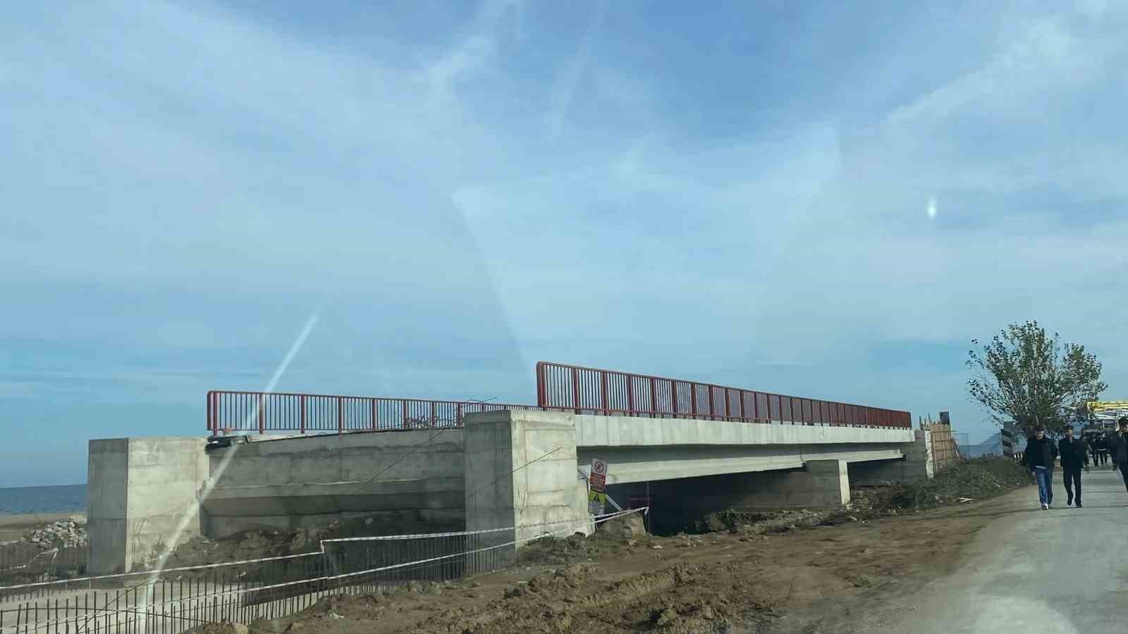 Akliman köprü projesinde çalışmalar sürüyor