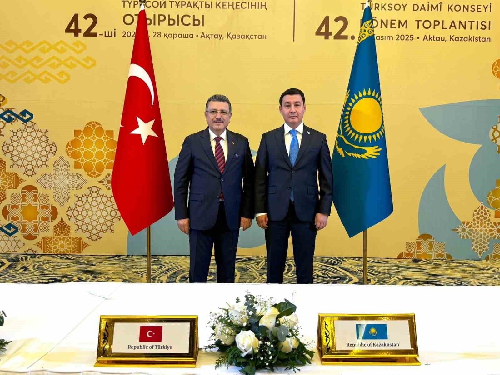 Trabzon’un yeni kardeşi Aktau oldu
