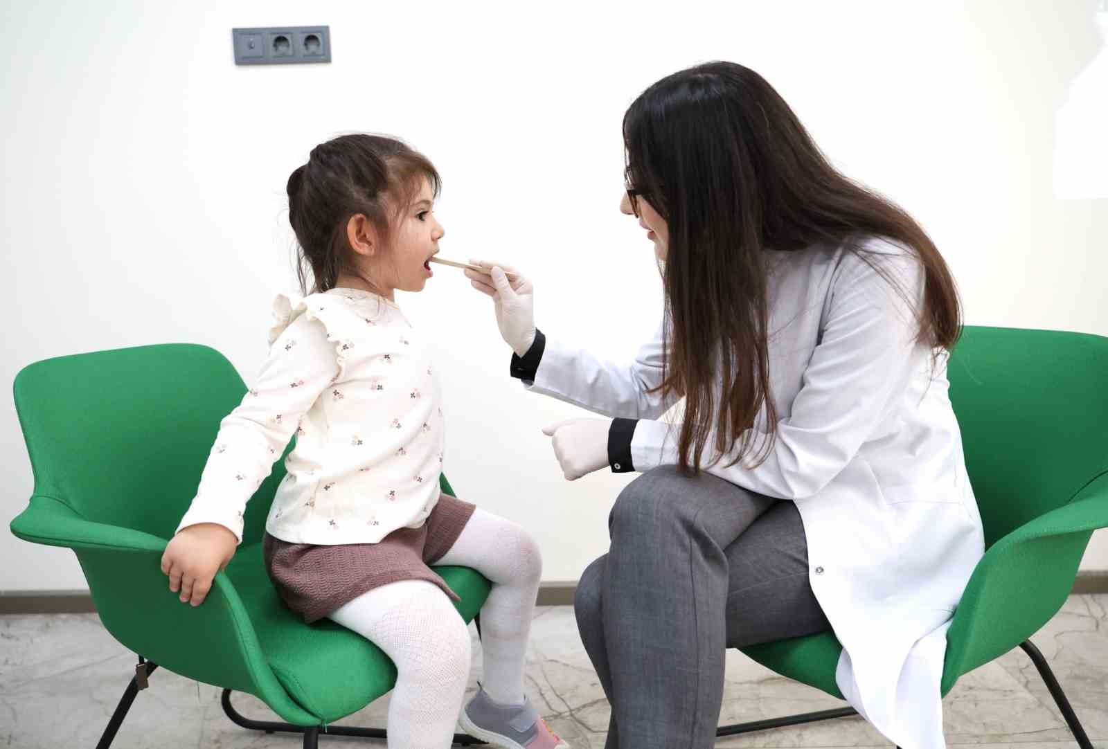 Osmangazi’de minikler sağlıklı gülüşlerin sırrını öğrendi
