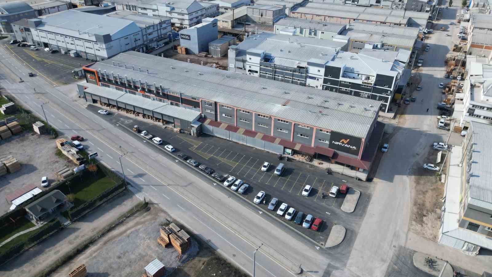 İnegöl sanayi bölgesinde 261 araçlık otopark hizmete girdi