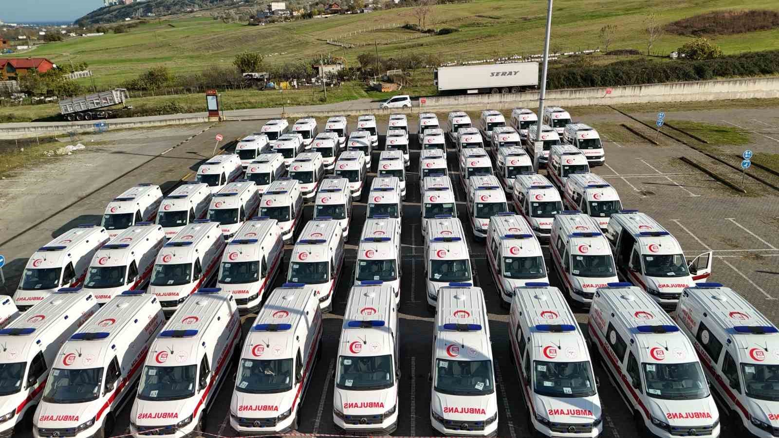 Büyükşehir Belediyesi’nden Samsun’a 100 ambulans