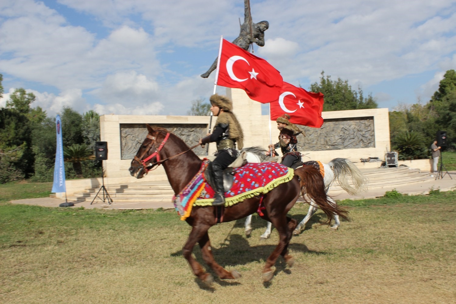 Uygulamalı Y&ouml;r&uuml;k Oyunları &Ccedil;alıştayı d&uuml;zenlendi

