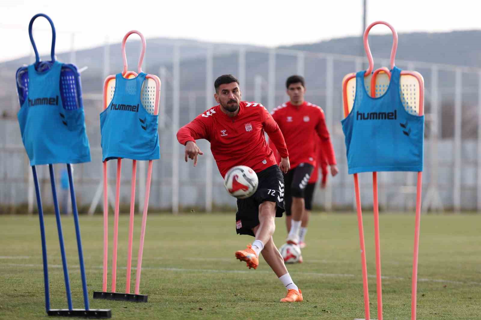 Sivasspor’da Bolu hazırlıkları sürüyor