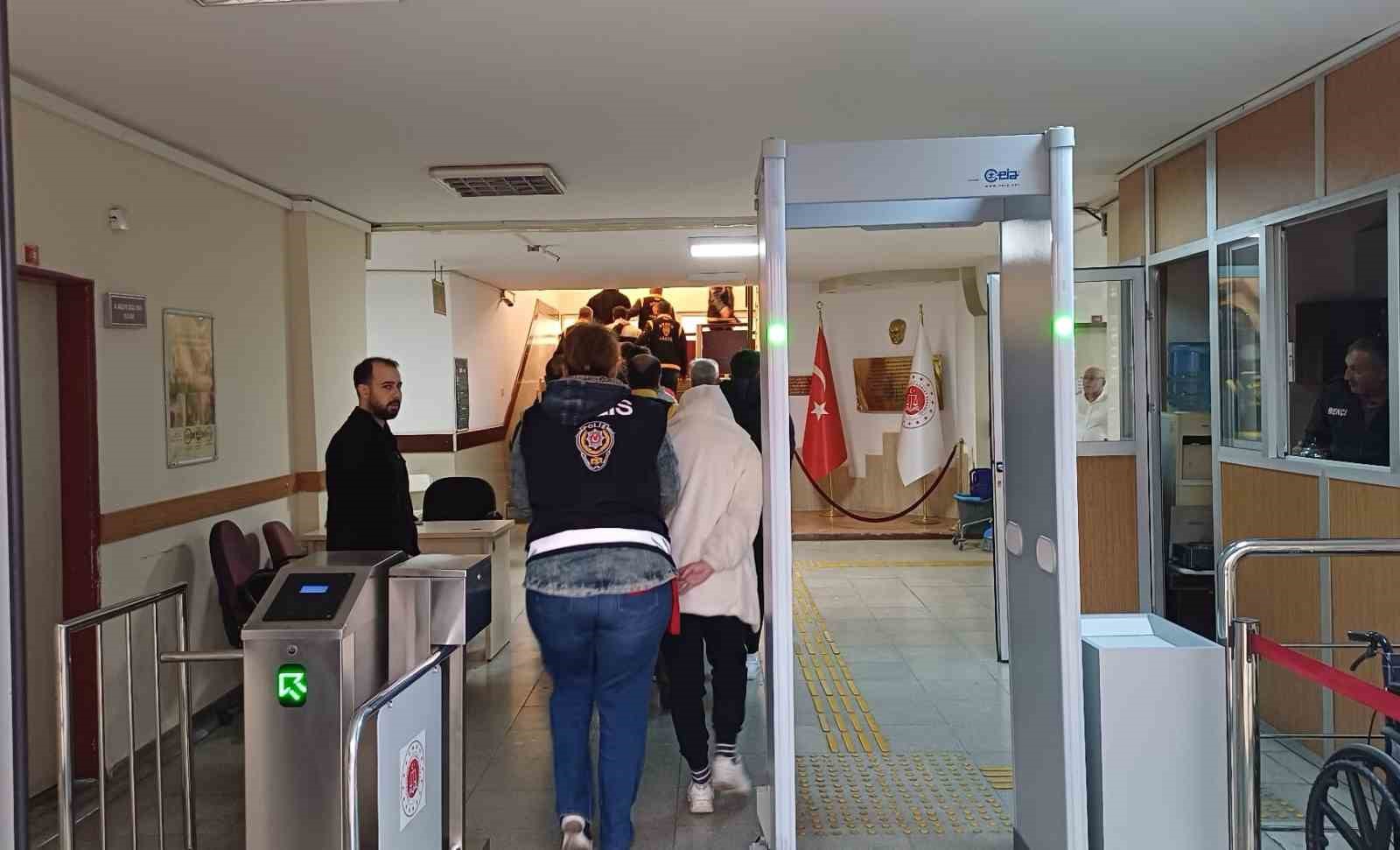 Elektrikli araç markalarının adını kullanılarak açılan sahte şirketlere operasyon: 7 tutuklama
