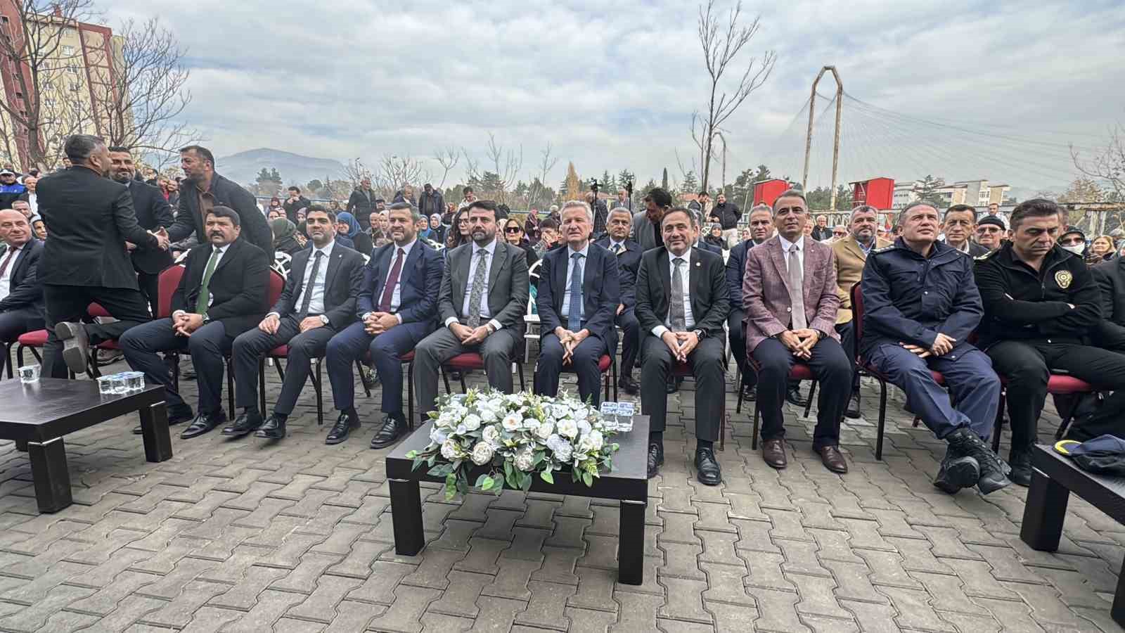 Karabük’te TOKİ konutları hak sahiplerine teslim edilmeye başlandı
