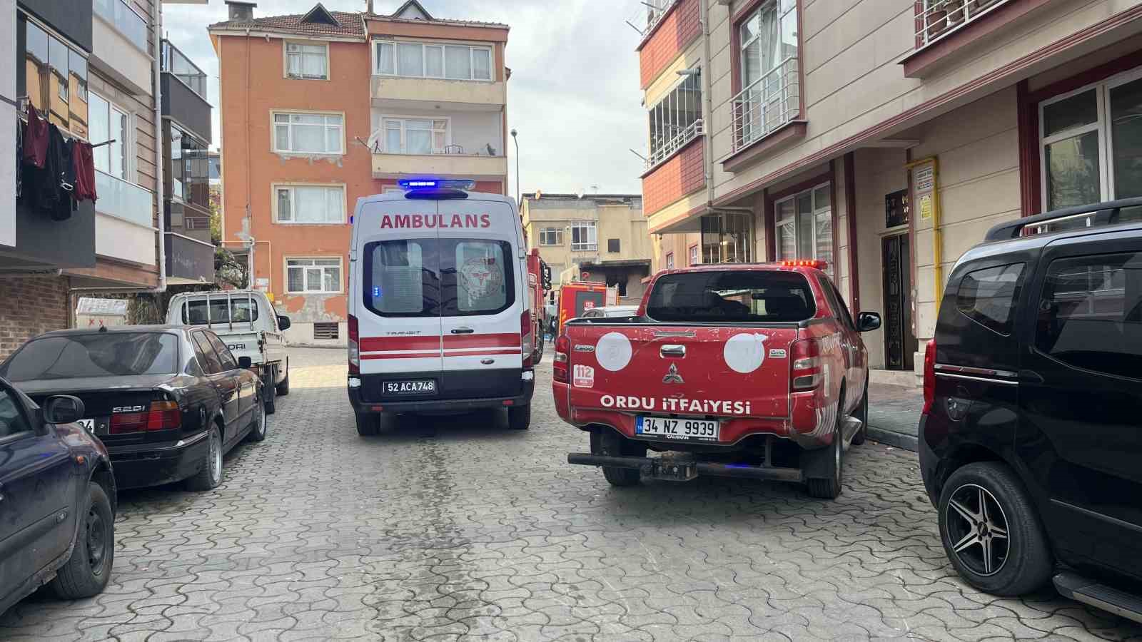 Ordu’da metruk evde yangın
