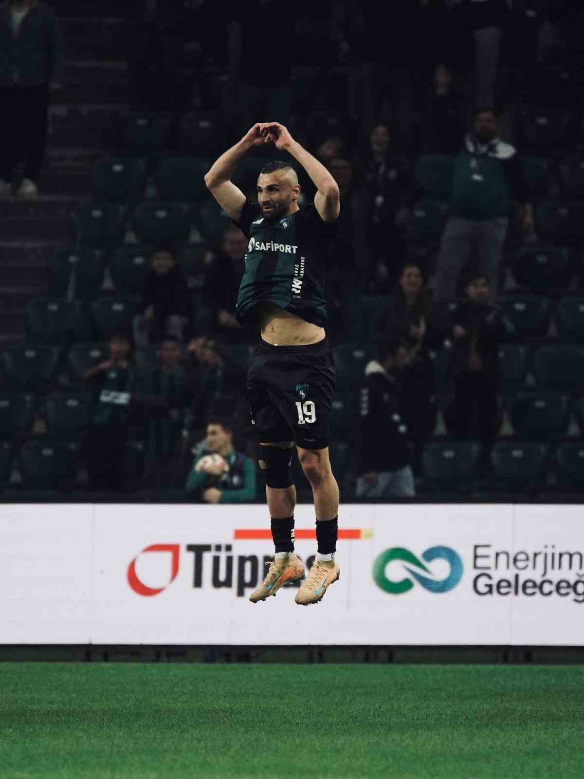 Trendyol S&uuml;per Lig: Kocaelispor: 1 - Gen&ccedil;lerbirliği: 0 (İlk yarı)
