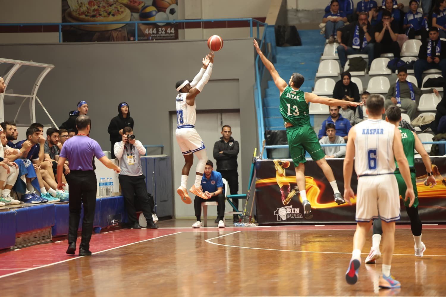 T&uuml;rkiye Basketbol Ligi: Kocaeli BŞB Kağıtspor: 67 - OGM Ormanspor: 74
