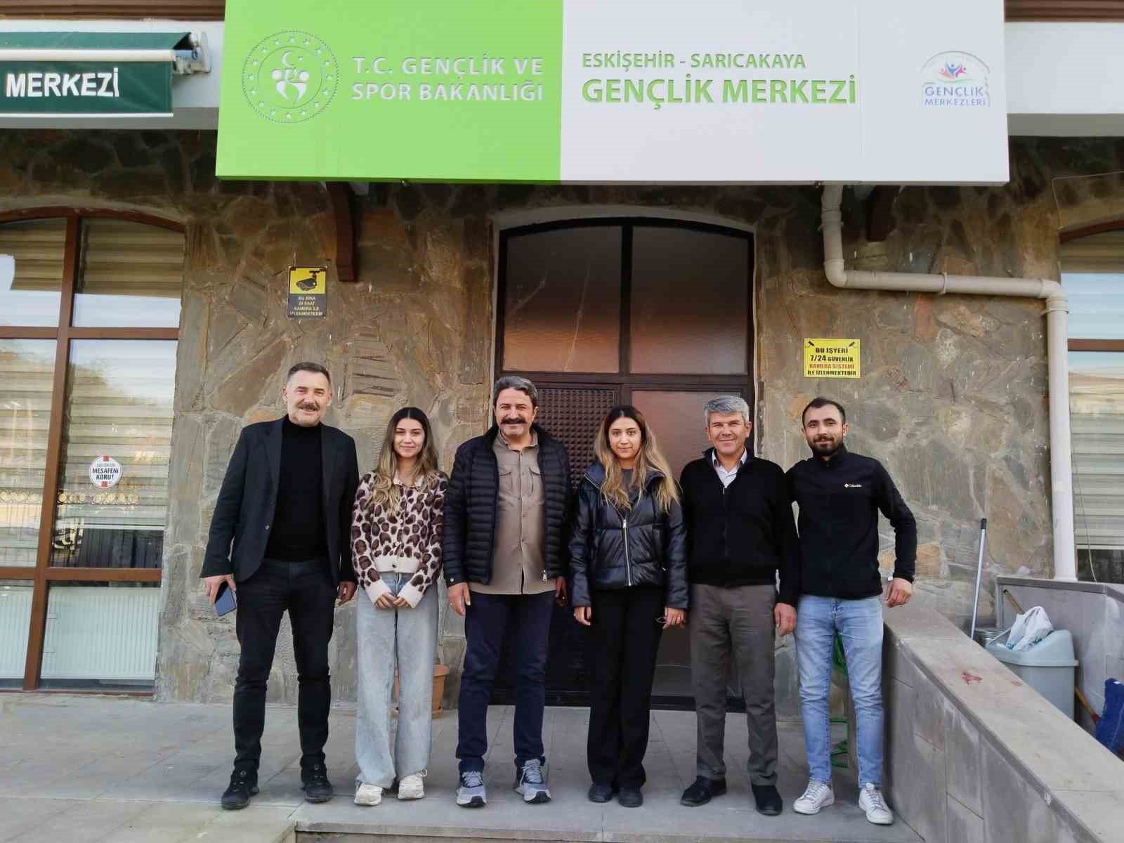 Gençlik ve Spor İl Müdürü Kalın, gençlik faaliyetlerini inceledi