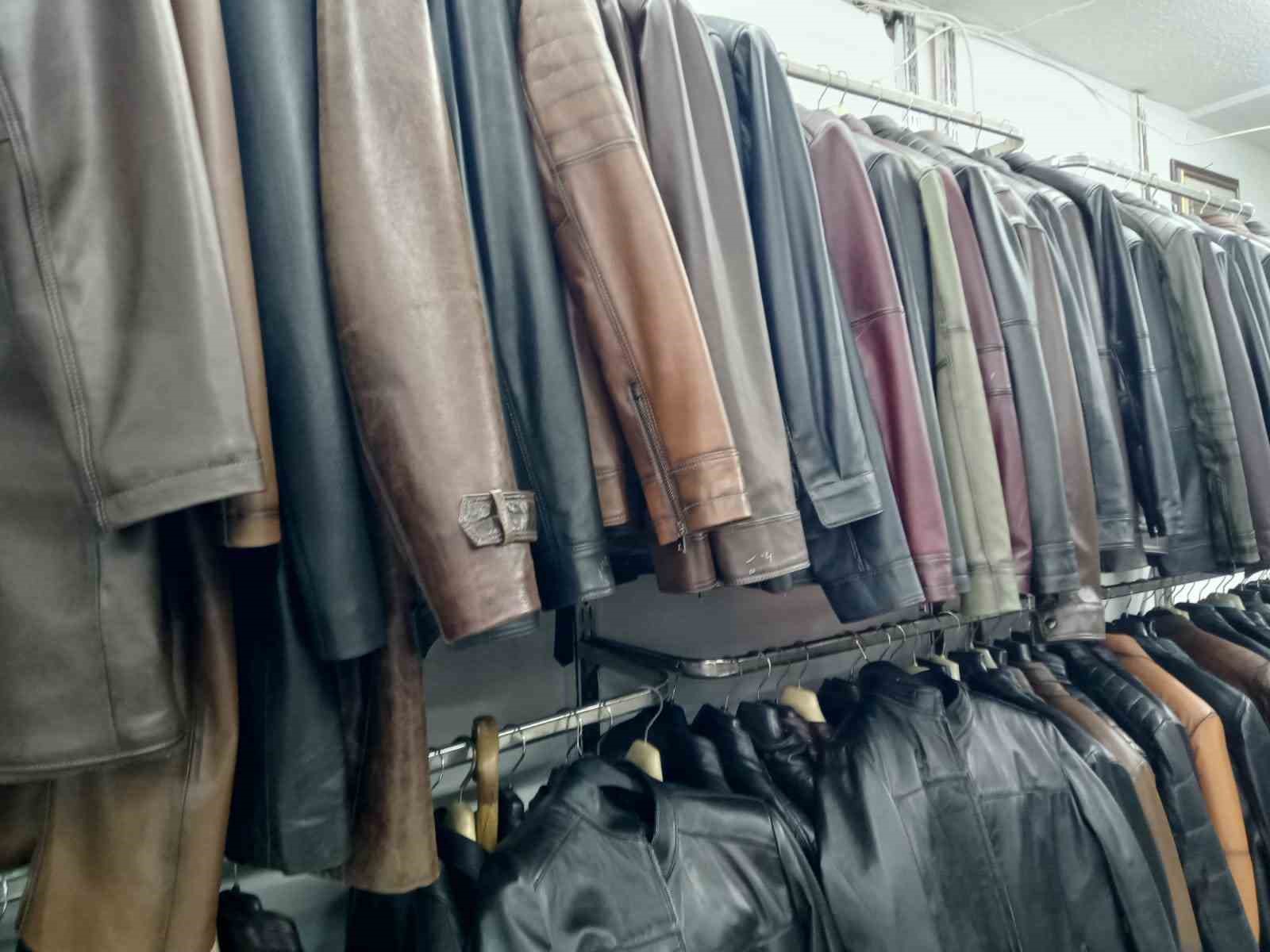 36 yıllık deri ustasının çağrısı: "Çırak yetişmiyor, meslek unutuluyor"