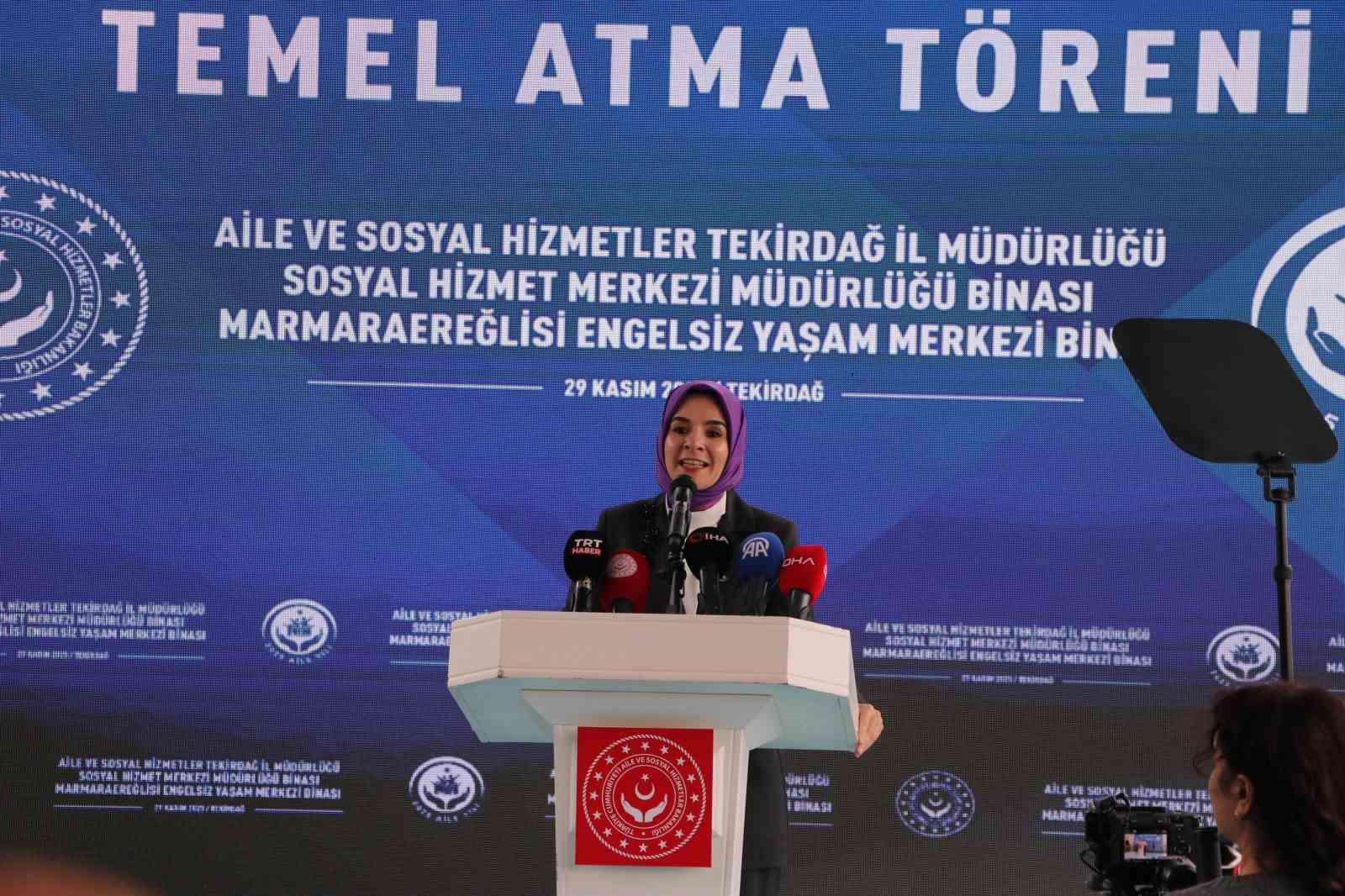 Bakan Göktaş: "Dönüşümün merkezine insanı, aileyi ve toplumsal huzuru yerleştirdik"
