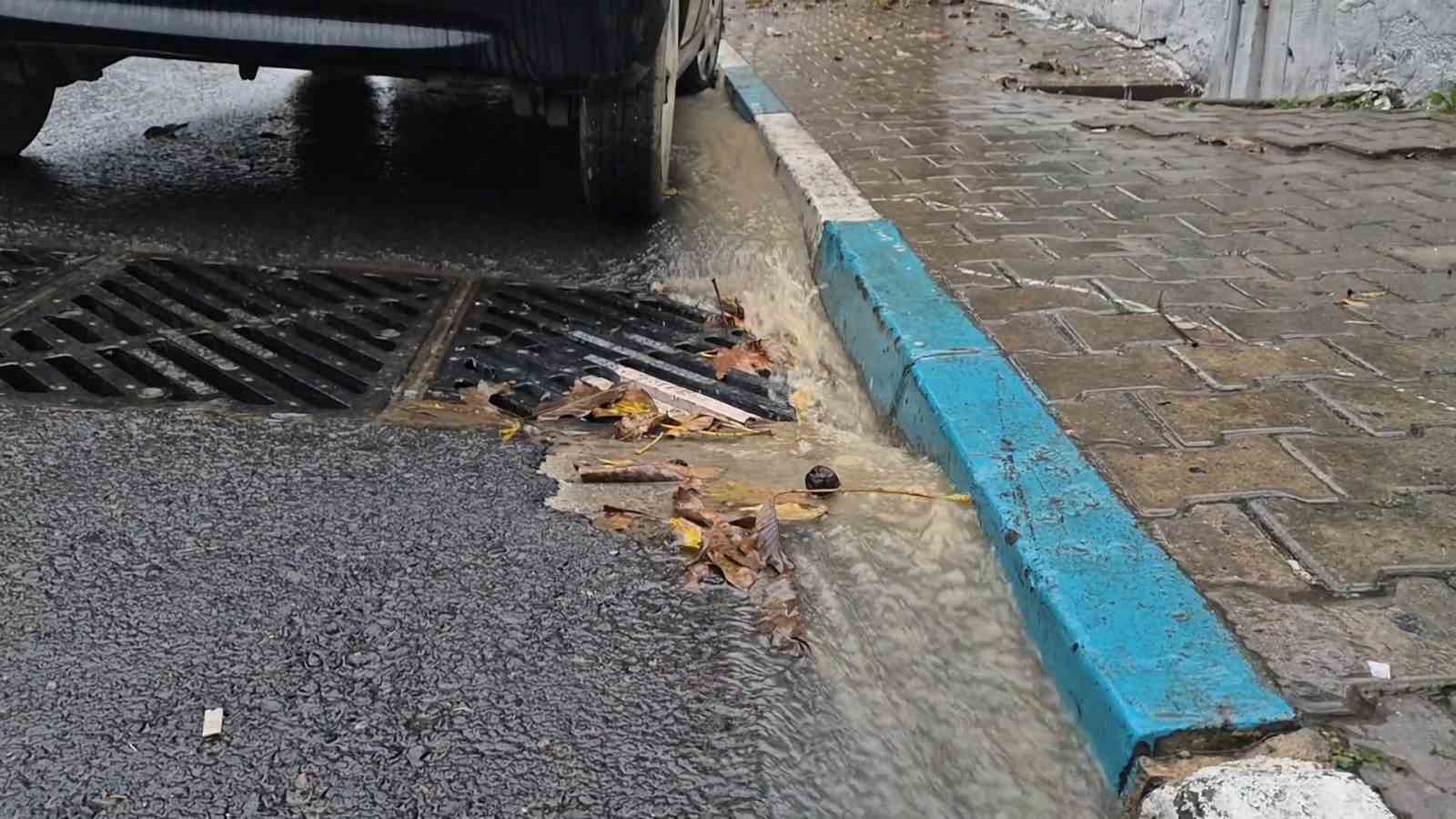 Tekirdağ’da sağanak yağış etkili oldu