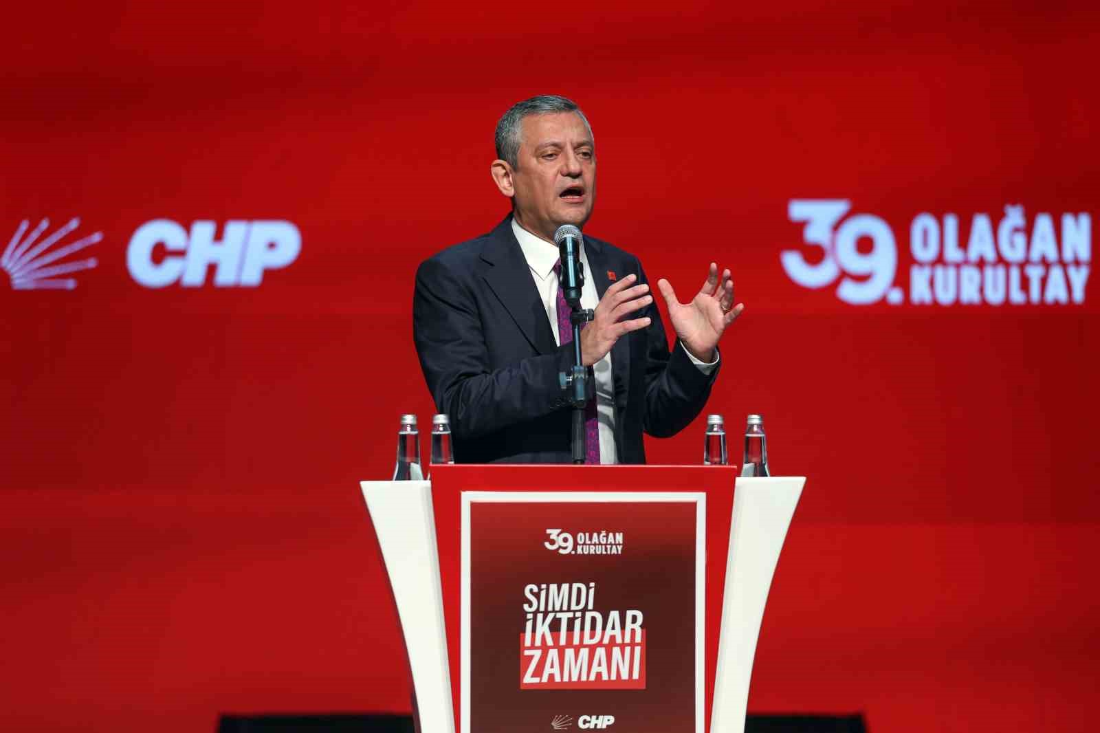 CHP Genel Başkanı Özel: "CHP bizi eskiye döndürmek isteyenlerden arınacak"