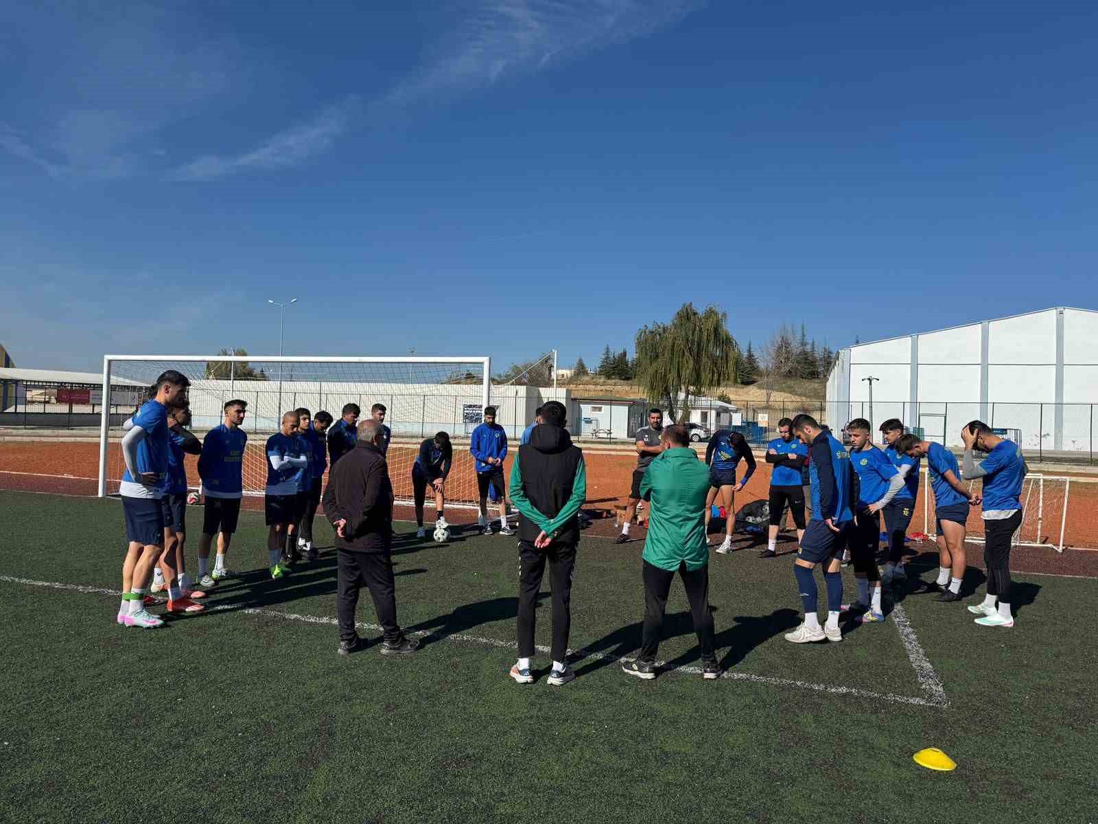 S&ouml;ğ&uuml;tspor, Yalovaspor ma&ccedil;ına hazır
