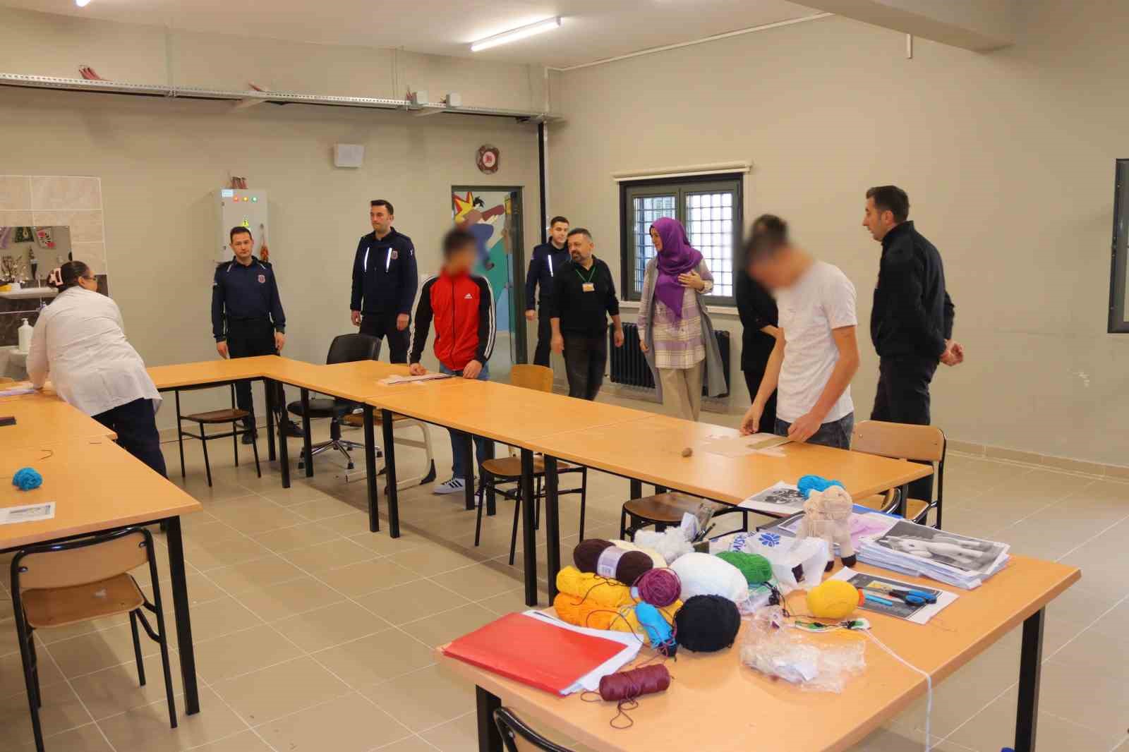 Kavak Çocuk Cezaevi’nde "Gelişim ve İletişim Söyleşisi"
