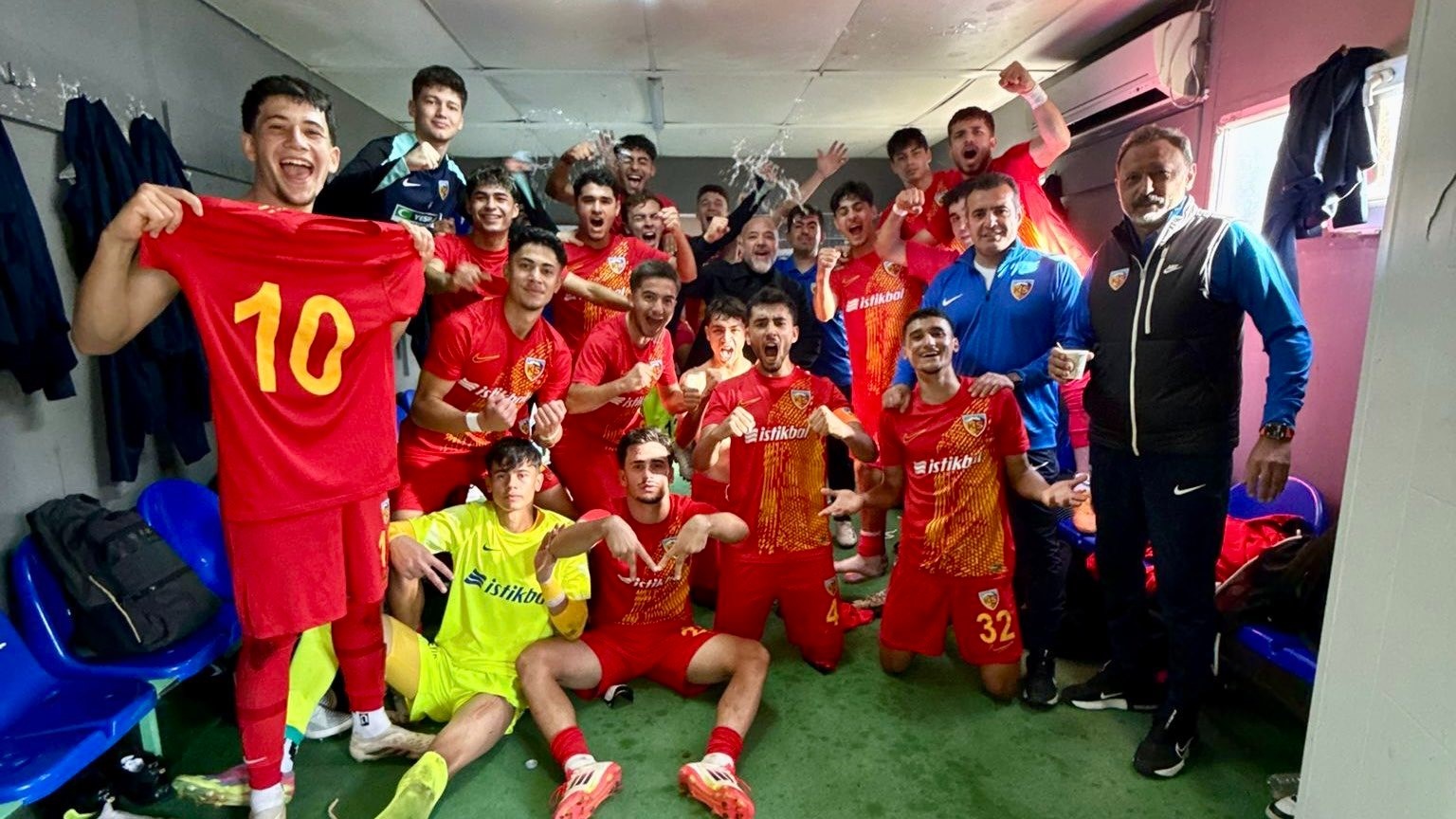 Kayserispor U19 PAF Takımı 3 puanla d&ouml;nd&uuml;
