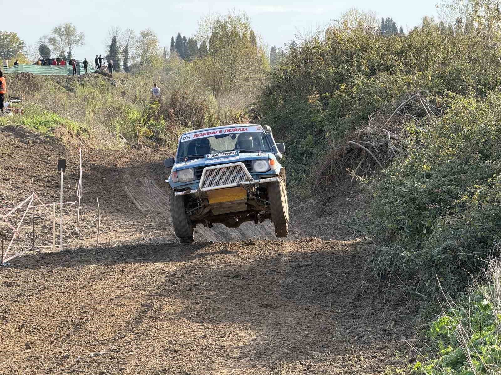 Rampada, çamurda sınırları zorladılar: Türkiye Off-Road Şampiyonası’nın 6. ayak yarışları nefes kesti