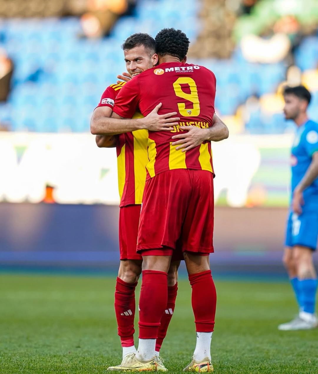 Laszlo Benes gol sayısını 3&rsquo;e &ccedil;ıkardı

