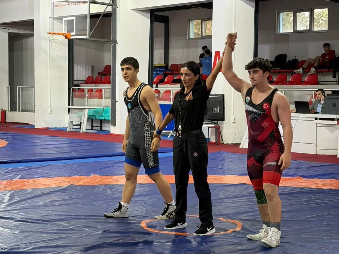 Başkan Kurnaz: "Sporun ve sporcunun her branşta yanındayız"
