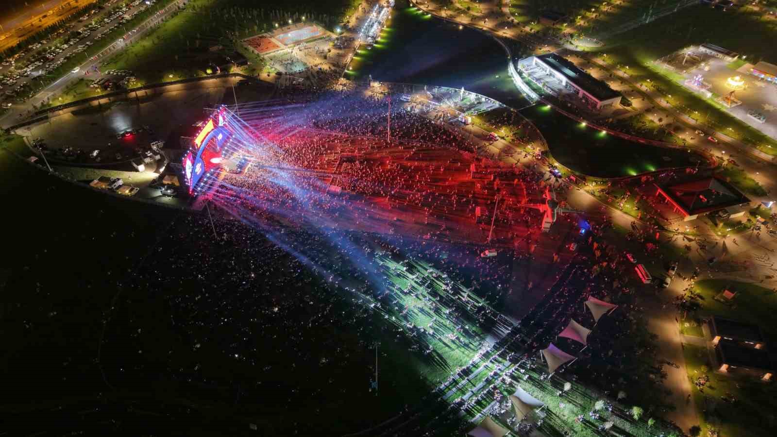 Recep Tayyip Erdoğan Millet Bah&ccedil;esi, etkinlik &uuml;ss&uuml; oldu
