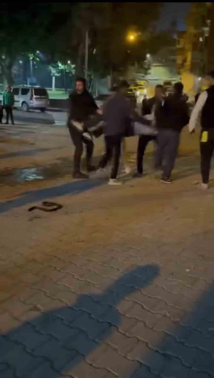 Şanlıurfa’da bıçaklı kavga: 3 yaralı