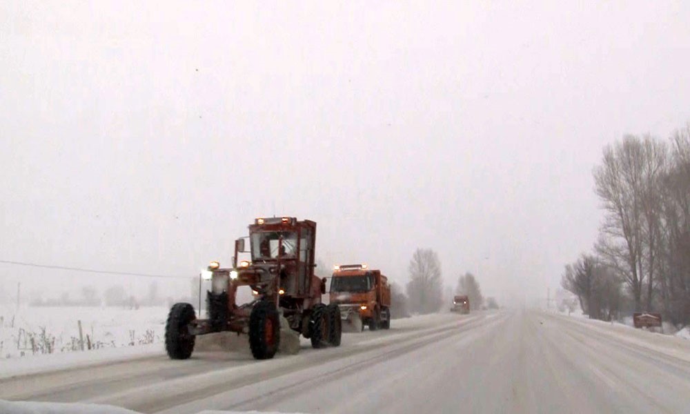 Erzincan’ın yüksek kesimlerinde kar yağışı etkili oldu