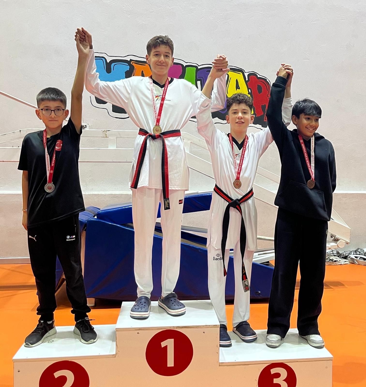 YayTanSay’dan 10 madalya
