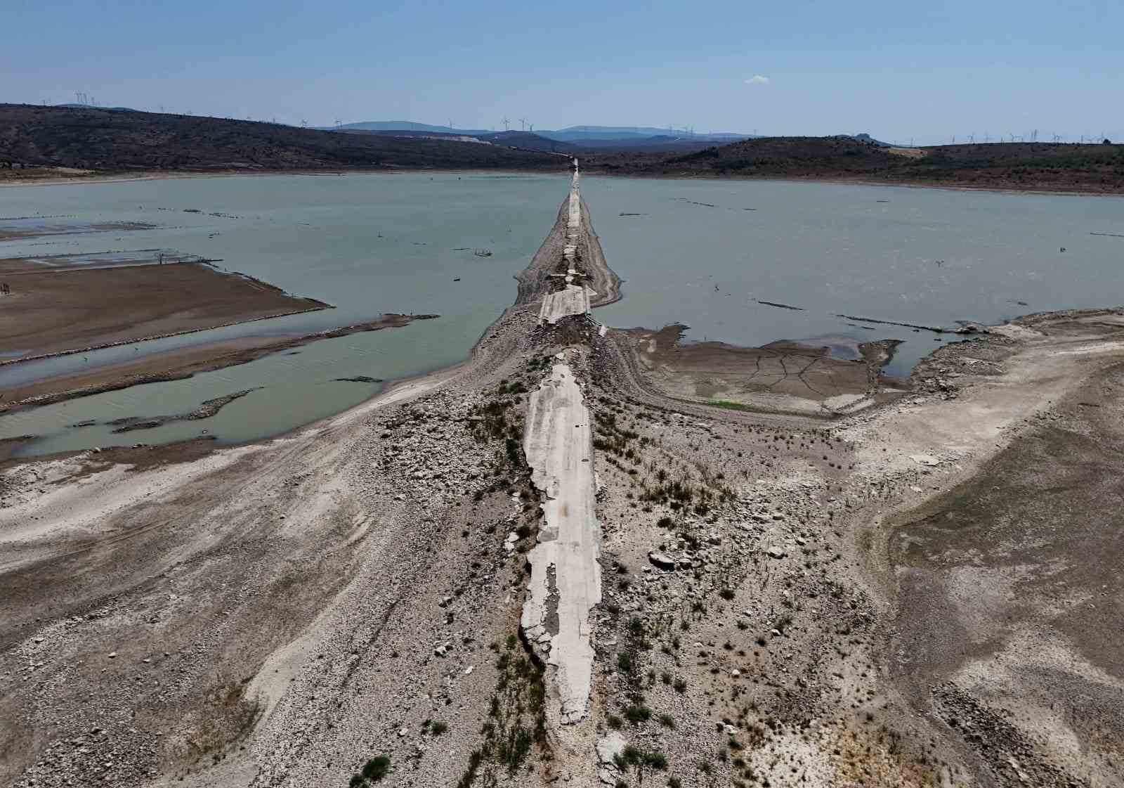 Çeşme’de rekor yağışa rağmen Kutlu Aktaş Barajı’nda doluluk yüzde 1’in altında