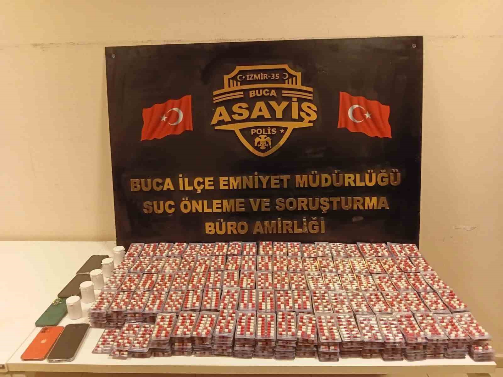 Buca’da 11 bin 296 adet uyuşturucu hap ele geçirildi