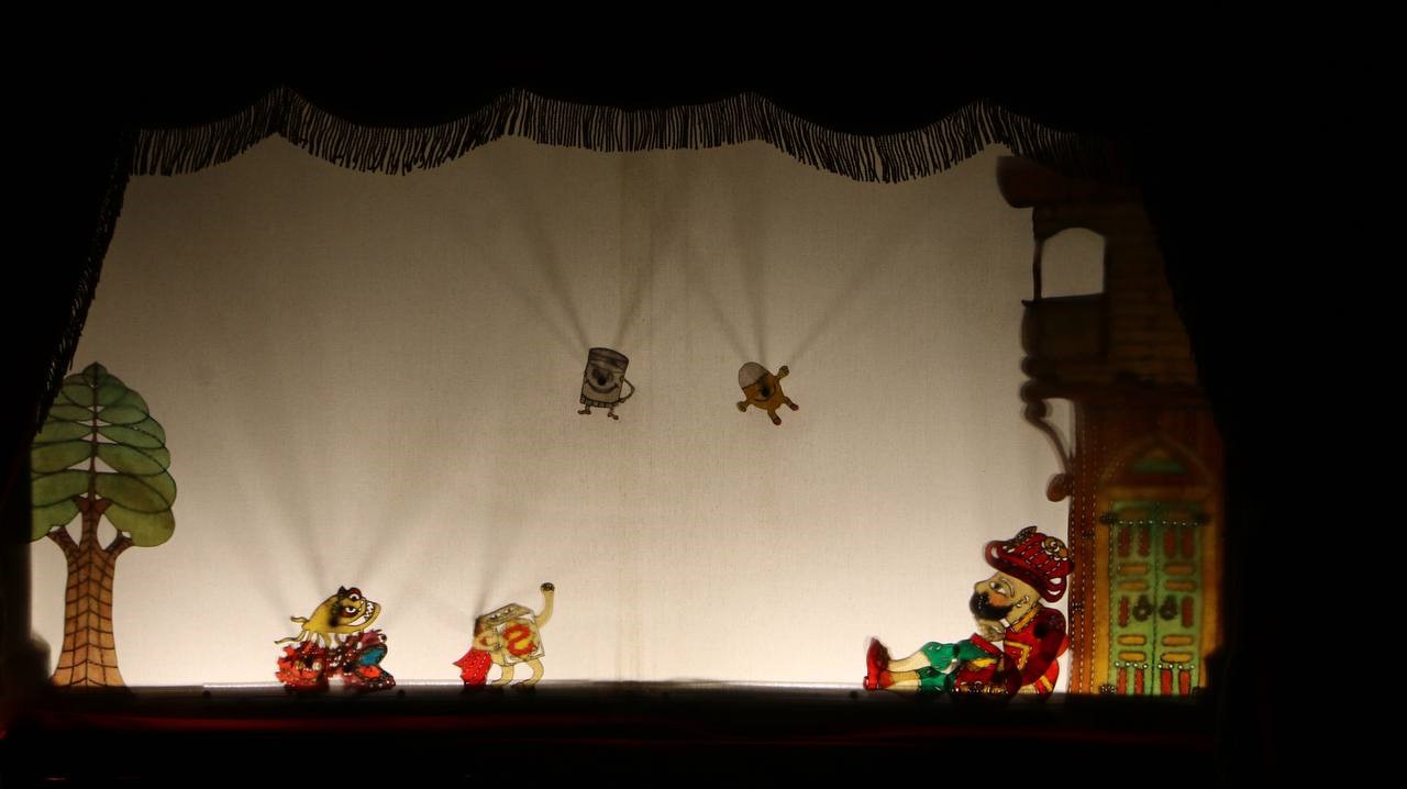 "Bir Hikaye Bin Neşe" çocukların yüzünde tebessüm oluyor