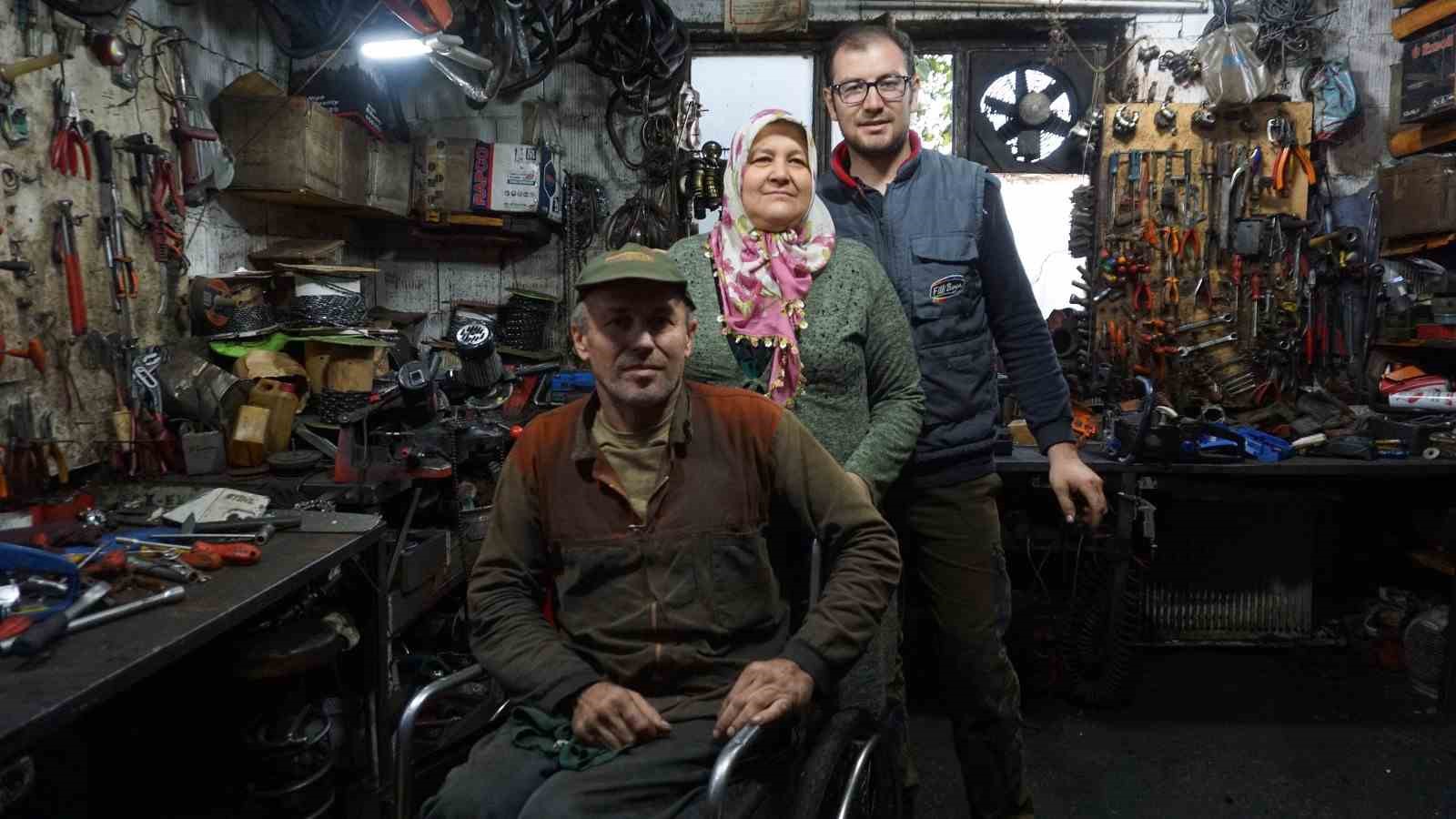 Çatıdan düşüp yüzde 94 engelli kaldı sıfırdan öğrendiği ikinci meslekle hayata tutundu