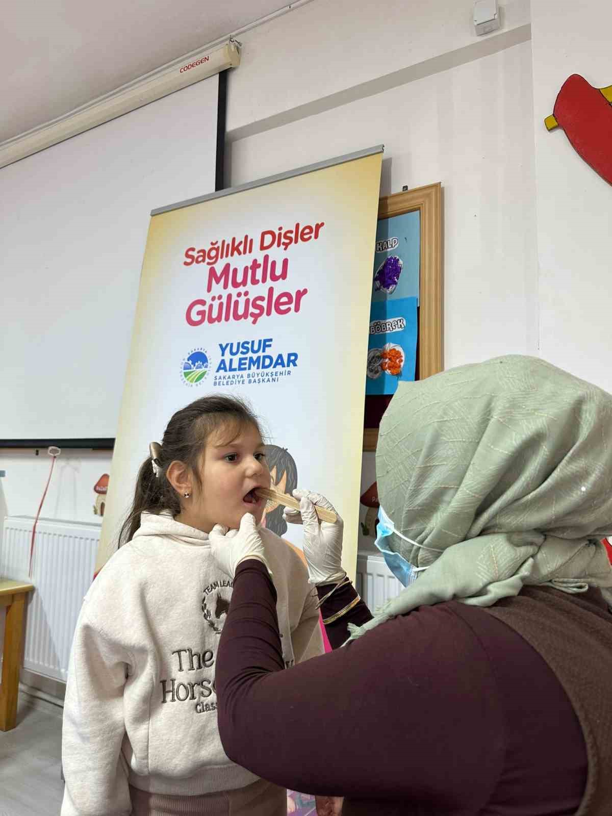 550 minik öğrenci ağız ve diş sağlığı taramasından geçti