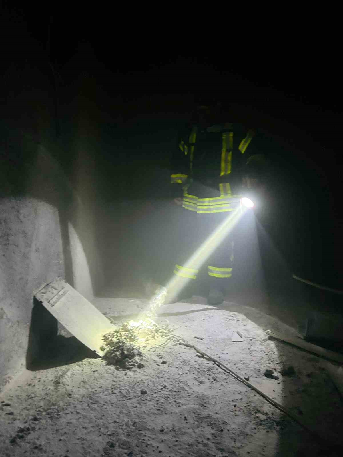 Siirt’te bir apartmanda çıkan yangın söndürüldü