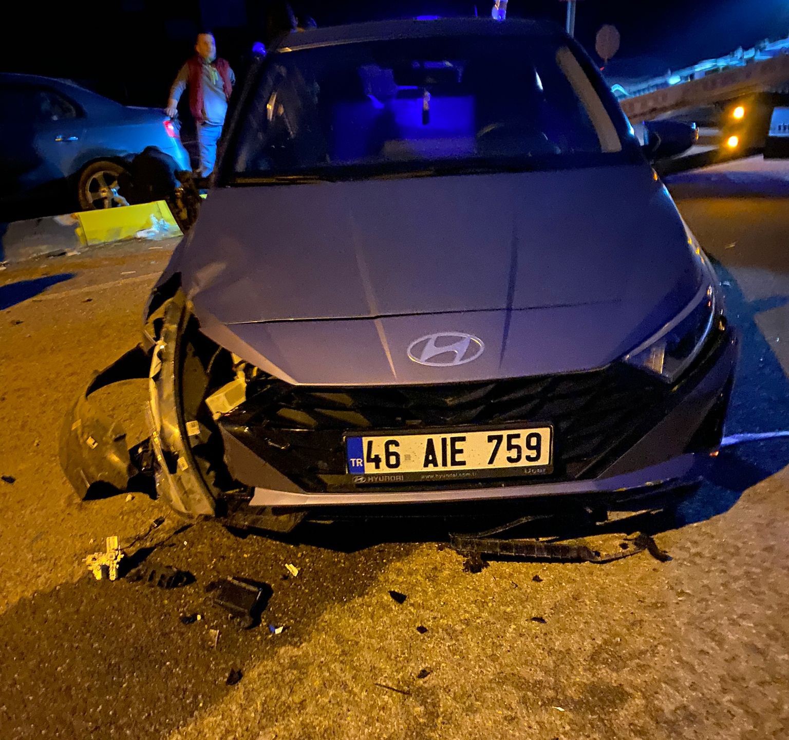 Bolu’da kavşakta feci kaza: 1’i hamile kadın, 4 yaralı