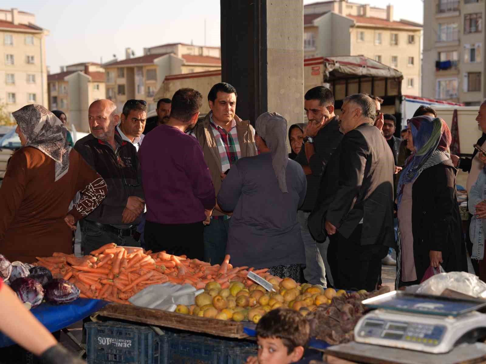 Yılmaz, Beykent’te vatandaşlarla buluştu