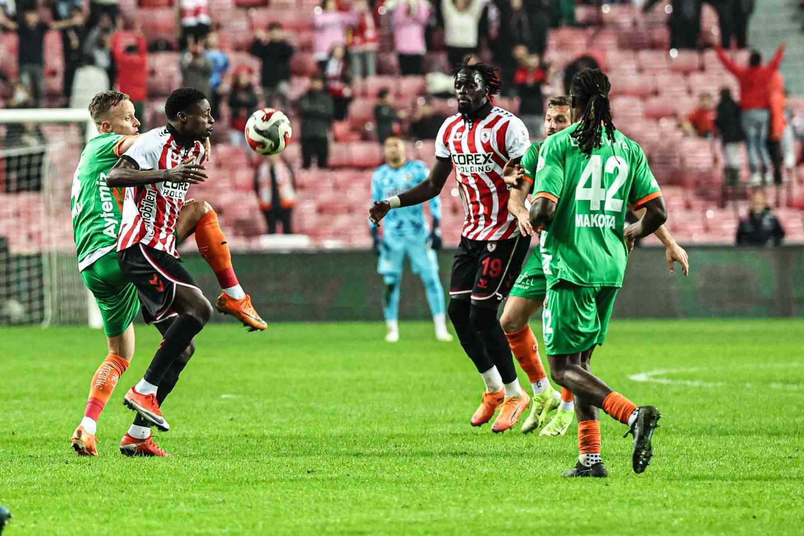 Trendyol Süper Lig: Samsunspor: 1 - Alanyaspor: 1 (Maç sonucu)