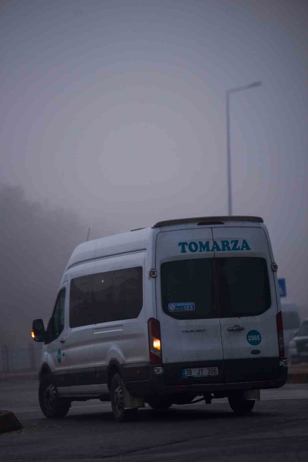 Kayseri&rsquo;de sis g&ouml;r&uuml;ş mesafesini d&uuml;ş&uuml;rd&uuml;
