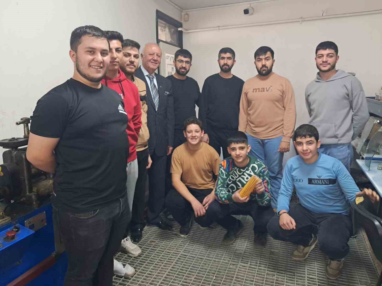 Kuyumculuk mesleği yeni nesille buluşuyor
