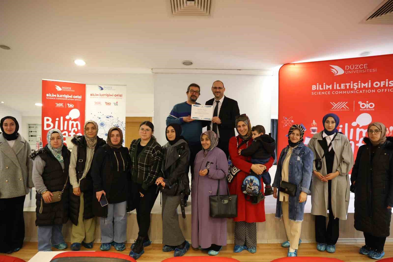 Bilim Kafede özel çocuklar konusu konuşuldu
