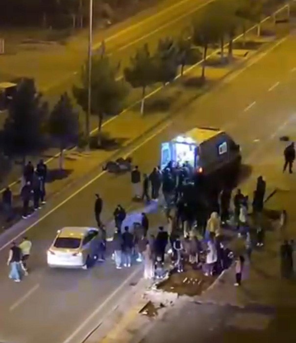 Diyarbakır’da araç ile motosiklet çarpıştı: 1 yaralı