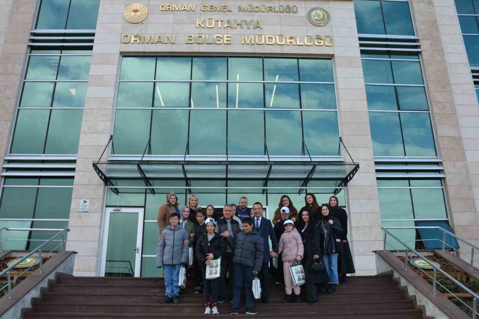 Kütahya Orman Bölge Müdürü Dingil: "Engelli bireylerin toplum yaşamına katılması önemli"