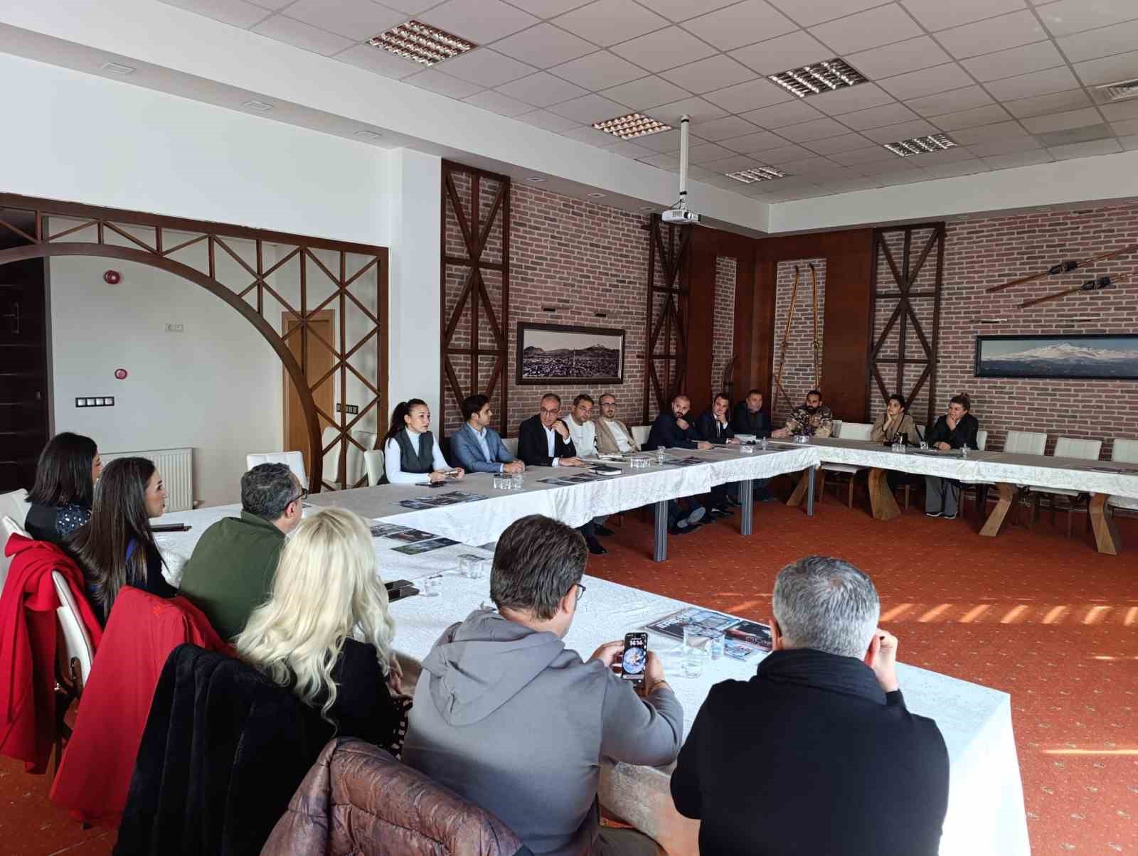 Erciyes’te sezon öncesi değerlendirme toplantısı yapıldı