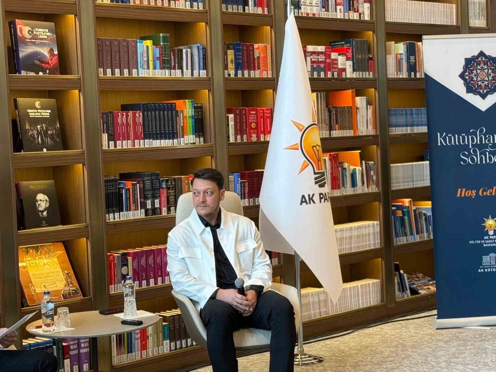 Mesut Özil: "Telefonumda en ünlüsü Sayın Cumhurbaşkanım, gerisi yalan"