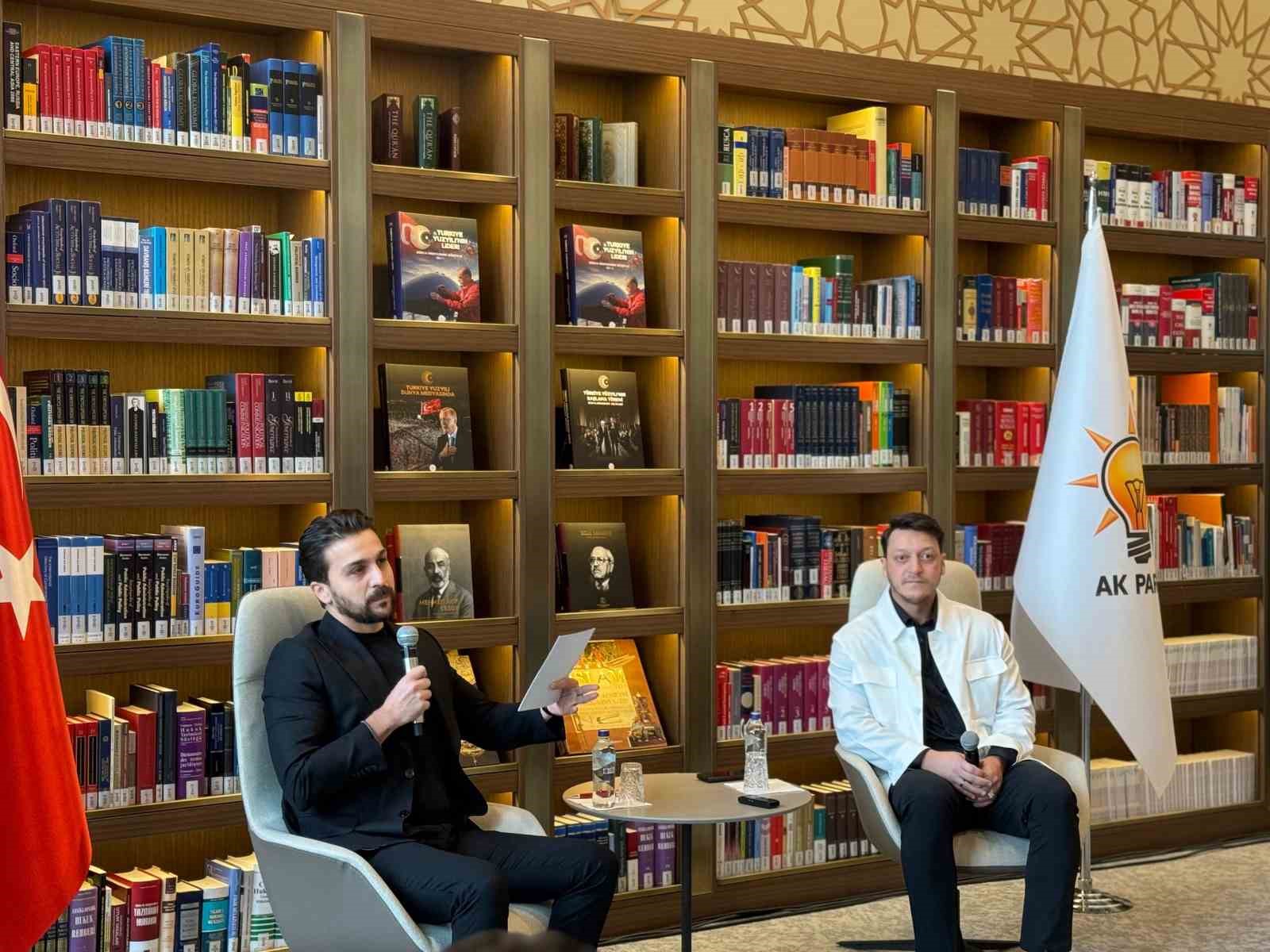 Mesut Özil: "Telefonumda en ünlüsü Sayın Cumhurbaşkanım, gerisi yalan"