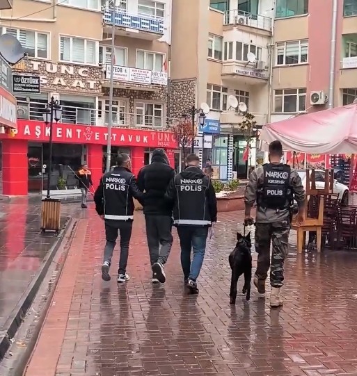 Kırşehir’de narkotik operasyonu: 9 şüpheli yakalandı