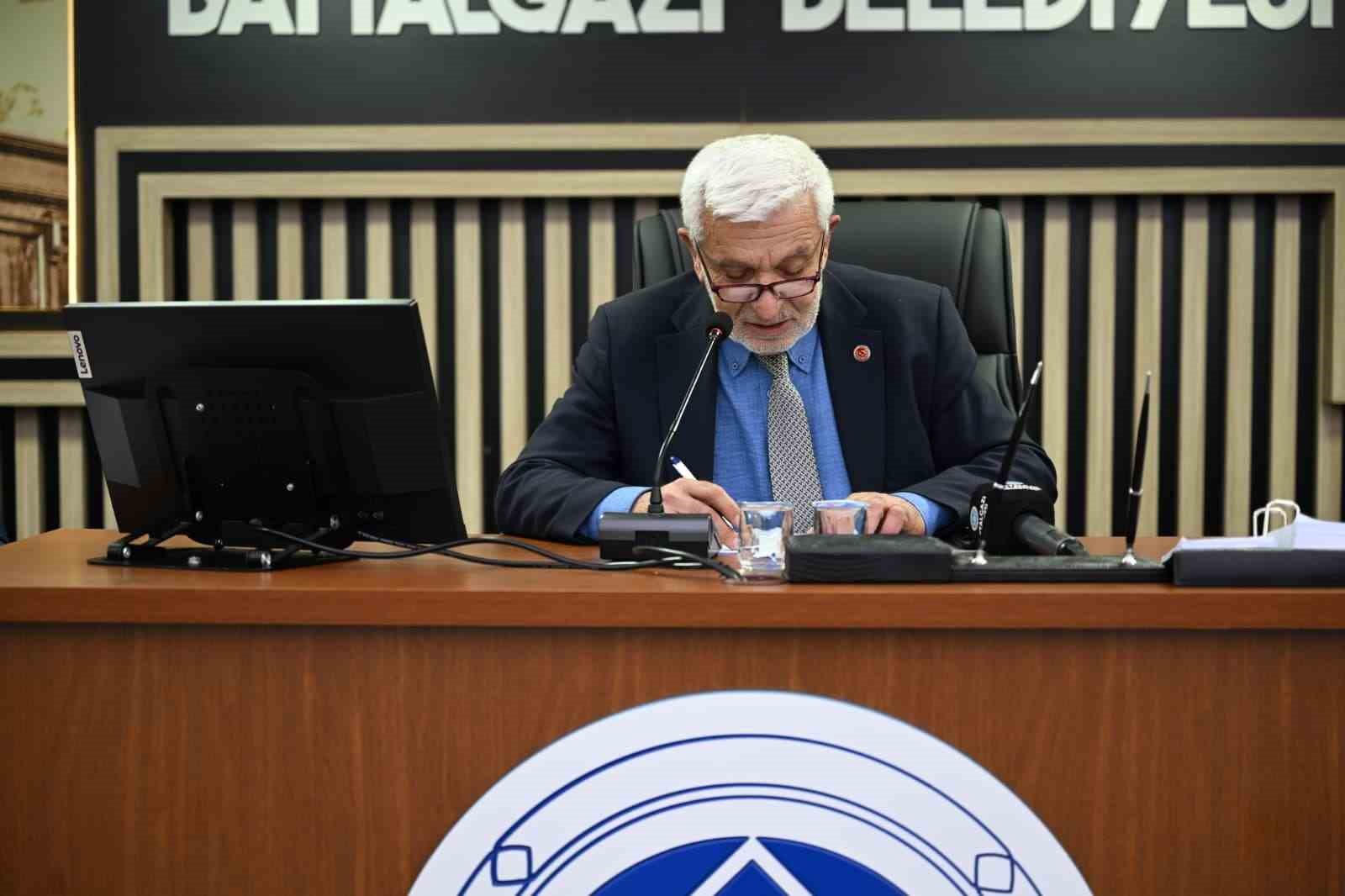 Battalgazi Belediyesi aralık ayı meclisi ilk birleşimini gerçekleştirdi