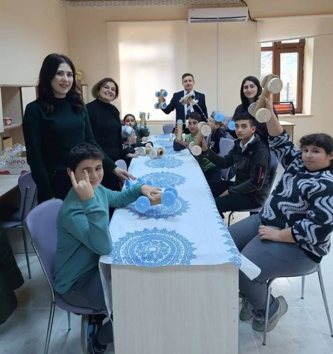 Özel bireyler geri dönüşümle hem öğrendi hem eğlendi