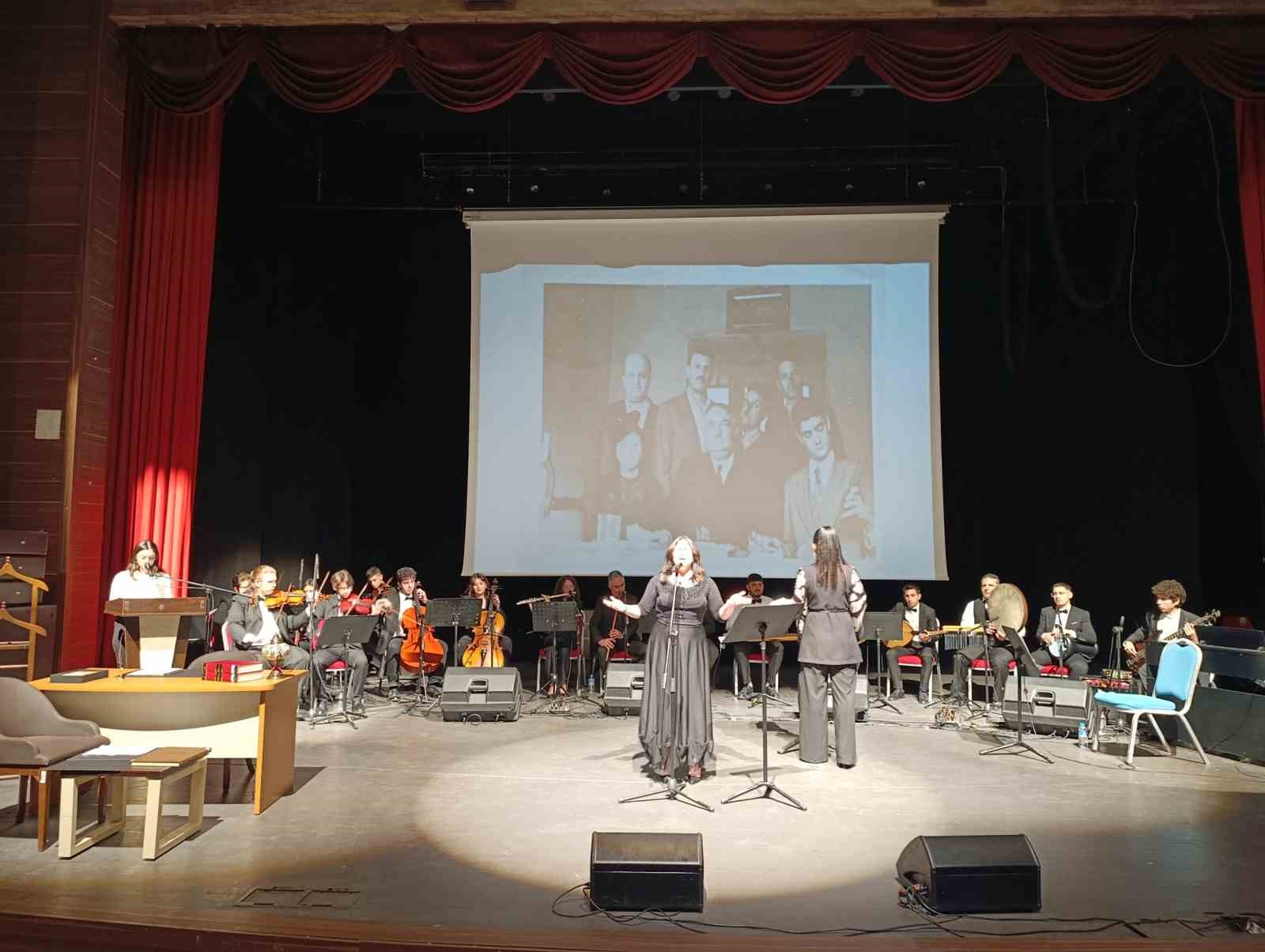 Tekirdağ’da Yahya Kemal Beyatlı anıldı
