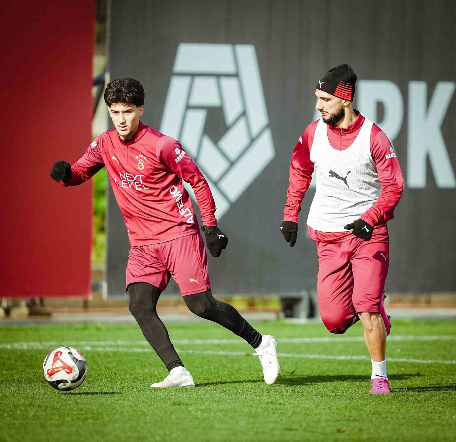 Galatasaray, Samsunspor maçı hazırlıklarına başladı