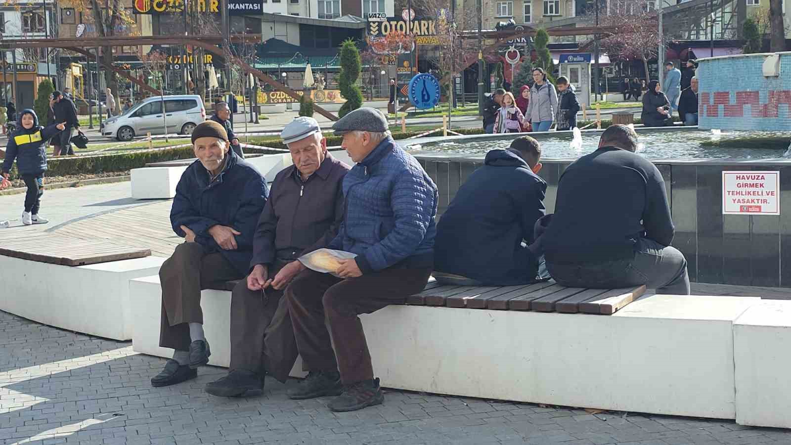 K&uuml;tahya&rsquo;da emekli sayısı aktif &ccedil;alışanları ge&ccedil;ti
